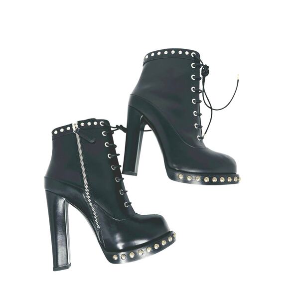 Alexander McQueen Black Studded Leather Combat Ankle Boots Lace-Up Women’s - Picture 1 of 11